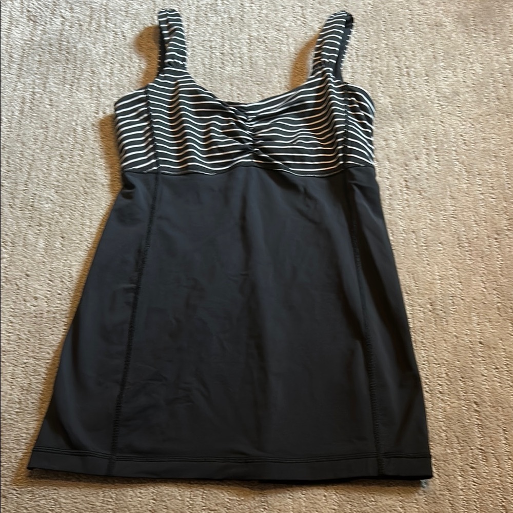 Lululemon Athletica Black and Gray Ruched Tank Top
